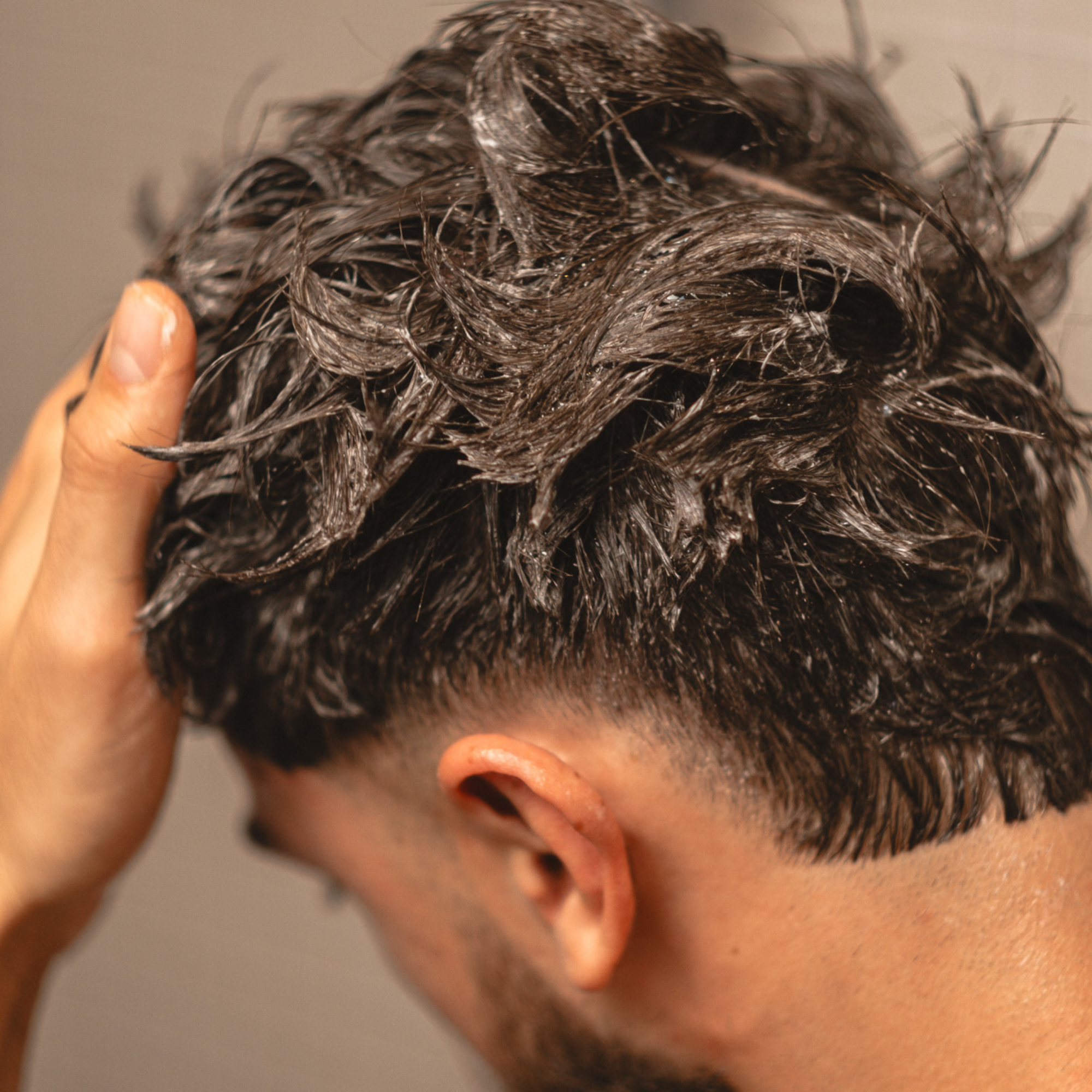 White End Anti-Dandruff Shampoo