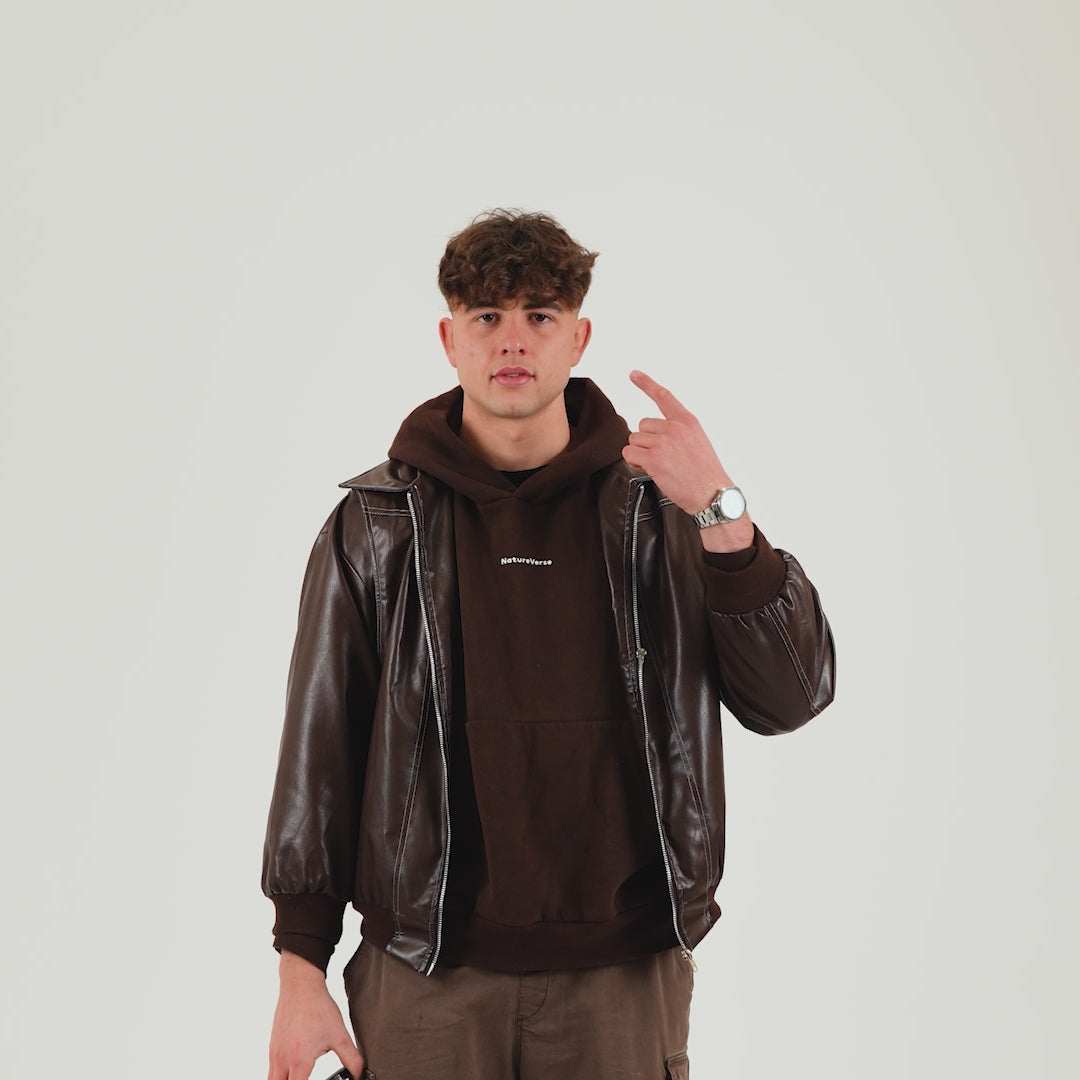  Crazy Bull Blaster Strong Hold Water Pomade - a powerful pomade for men that delivers lasting hold, high shine, and all-day control. The best hair pomade for defined, slick styles without the grease. Perfect for classic or modern pomade hairstyles.